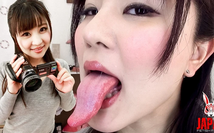 Japan Fetish Fusion: Yuika Sawa's Sensual Tongue Movements - POV Kiss