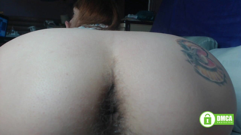 Risky Hairy Couple: 큰 백인 털이 무성한 후장 핑거링