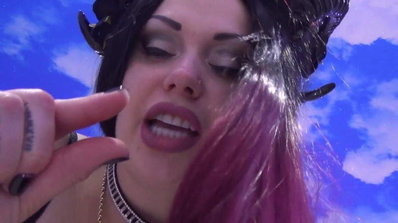 Goddess Misha Goldy: Giant Succubus make you cum and crush!