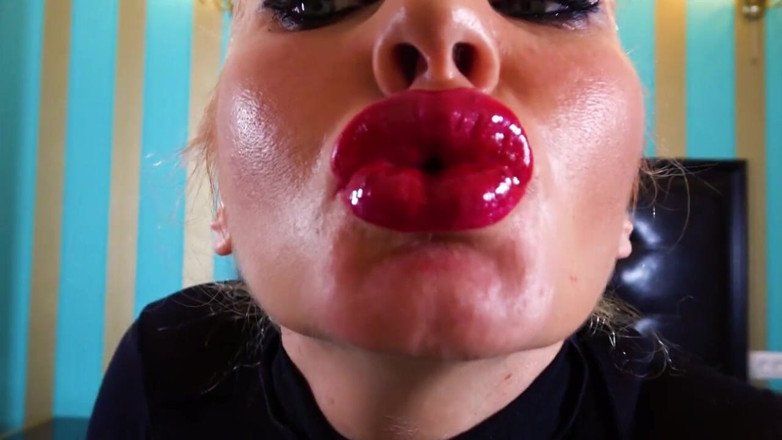 Goddess Celine: Femdom Seduction
