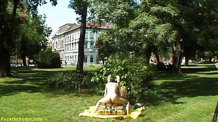 Goldwin pass: Anal salvaje en el parque