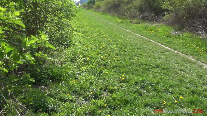 Czech Pornzone: Let Me Be Your Valentine - アレックス・ジンジャー