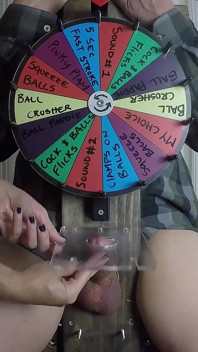 Stepmom Plays Roulette with My Dick and Wins a Load of Cum