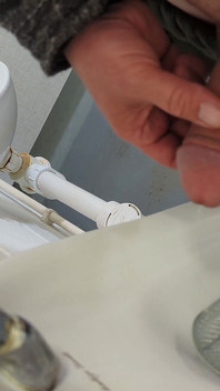 Melancap di kencing awam