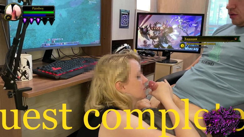 AnnyCandyPainboy: World of Warcraft oynarken kız yarak emiyor