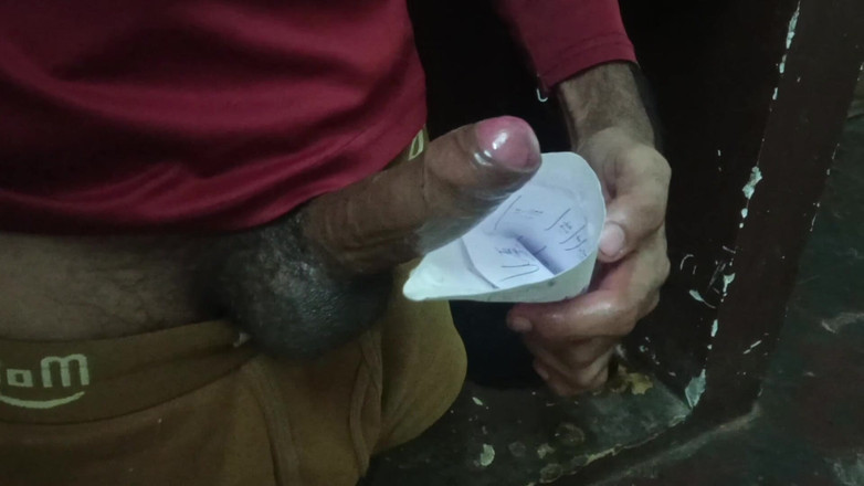 Brijesh 270: Freeuse Family - 房子里的男人可以无限次进入