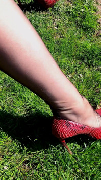 Sunny Day, Black Nylons and My Kinky Mood: Part 1