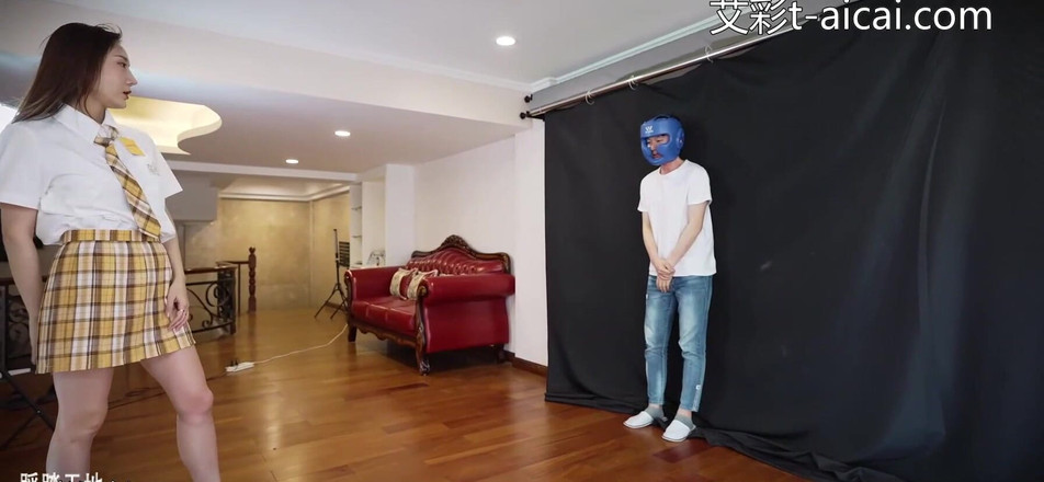 Giantess Domination: 176cmの背の高い少女 クイーン・ドミネーション パート4