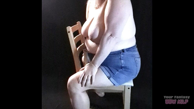 BBW_Wife: Ședință foto erotică - țâțe mari de mamă sexy mature lăsate filmate...