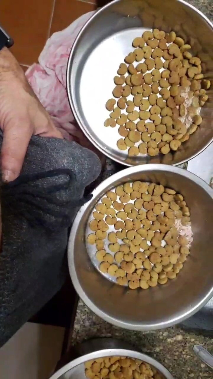 BBIG: Čas na večeři, děvky!