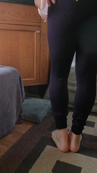 Daphne Tease Purple Leggings and Satin Top Shows Her Bum