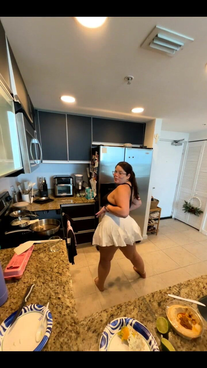 Dani Valentina: Live Stream with Dani Valentina
