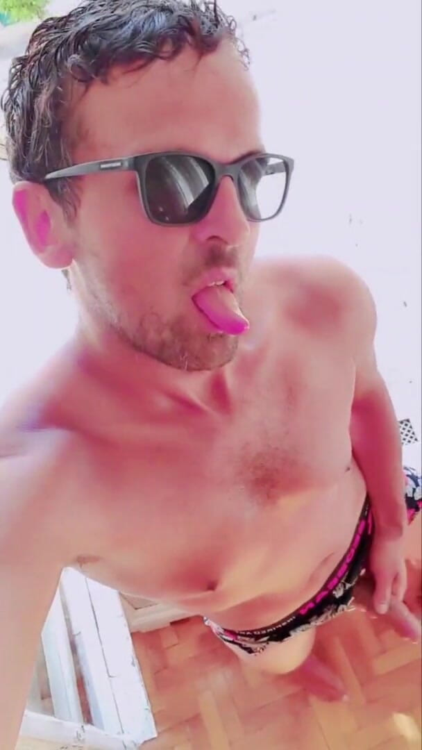 Slutboyben: Slutboyben Cam4 Exhibiționistă nimfomană în Budapesta