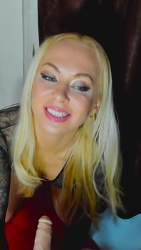 Punčochy POV nedbalý BJ na misionářské dildo šukání