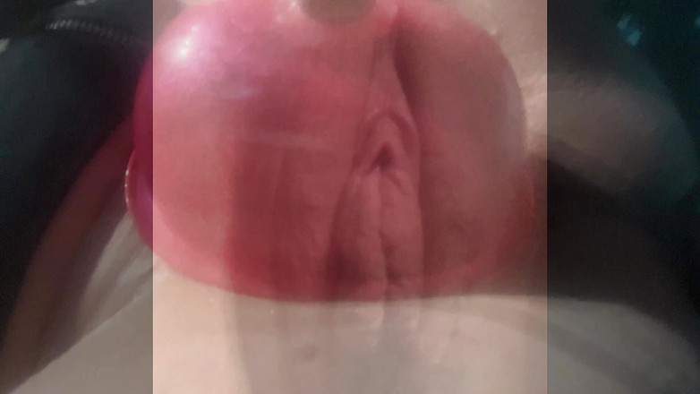 Mixkitten: Делаю верблюжью лапку с накачкой киски