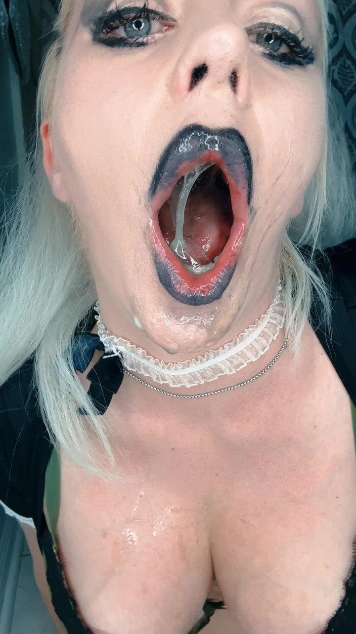 Sultry Silvea: La sensuale silvea Sm Clips