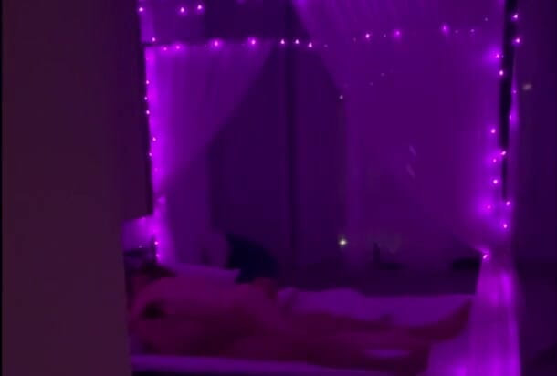 Curry: 아내를 감시하는 바람둥이