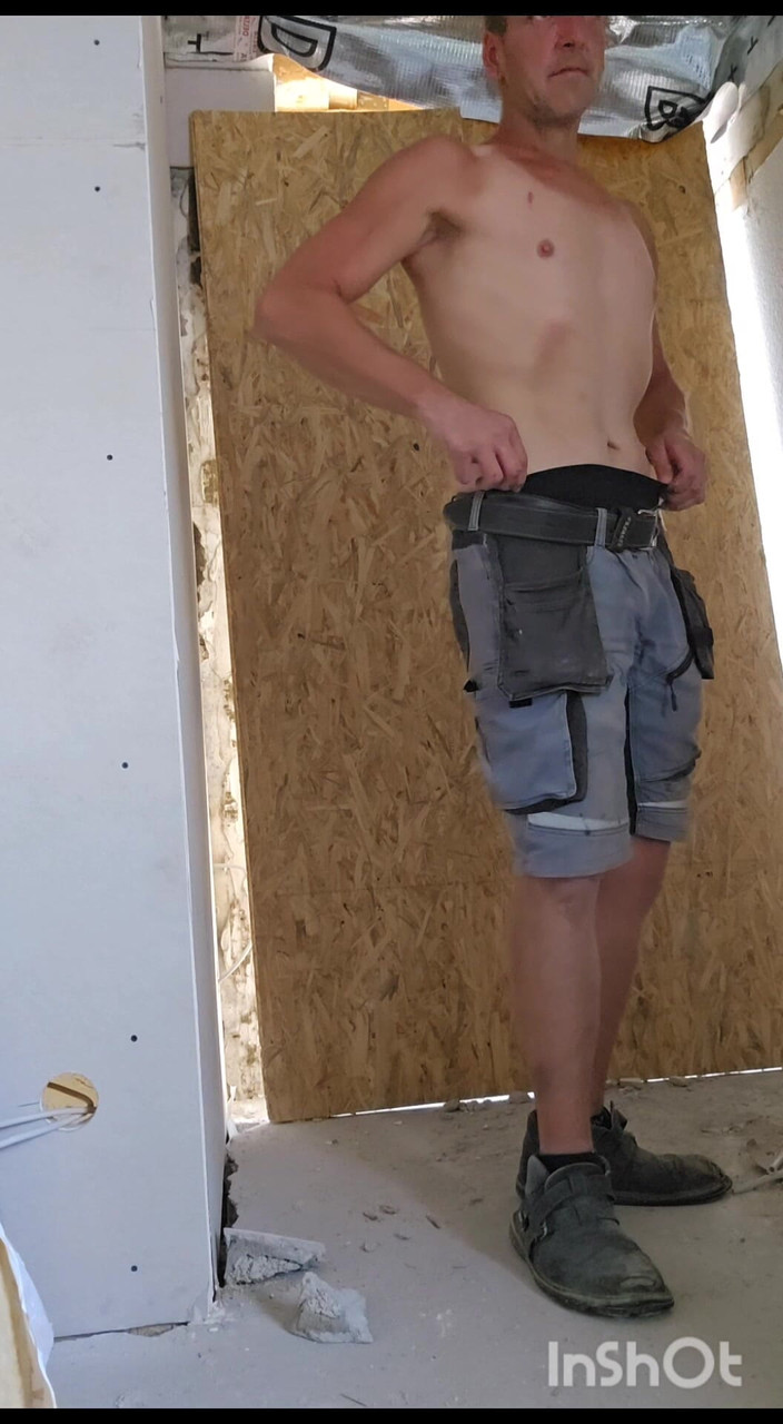 Chris_snoopy_91: 在工作