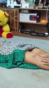 Malayali Wife Feet Massage Doing by Husband