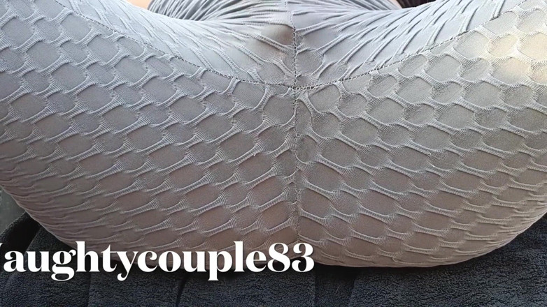 Naughtycouple83: Horny wet milf squirts