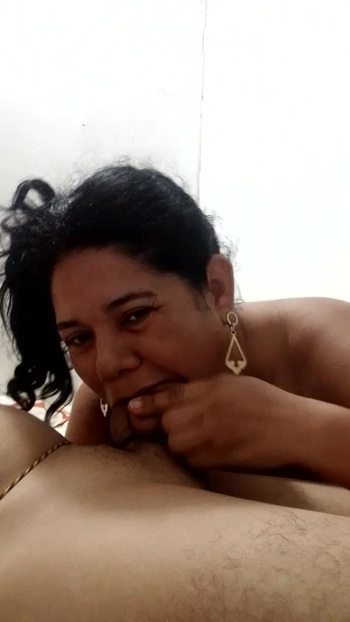 Valkyrie and Luigy Couple: Dzikie piękno: Valkyrie i jej obciąganie