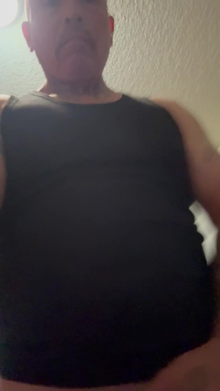 Youamdmeona69: Guy Jerking off
