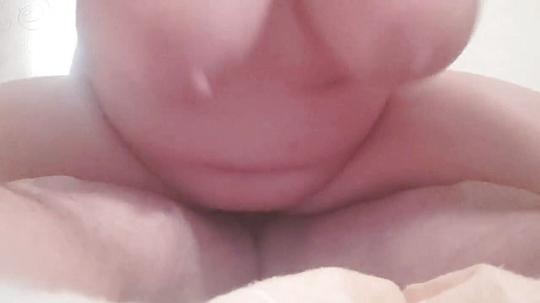 Putarankahotmilf: मेरा पति मुझे चोदता है और मेरी गांड में वीर्य डालता है