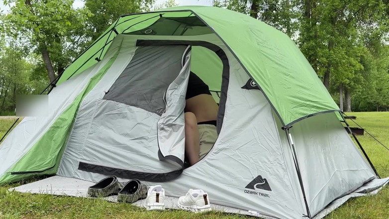 Mya Lane: Esposa quiere ser vista follando en el parque