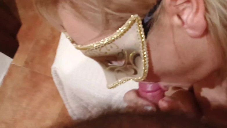 FitSituation7: Moje kundička žádá o ptáka