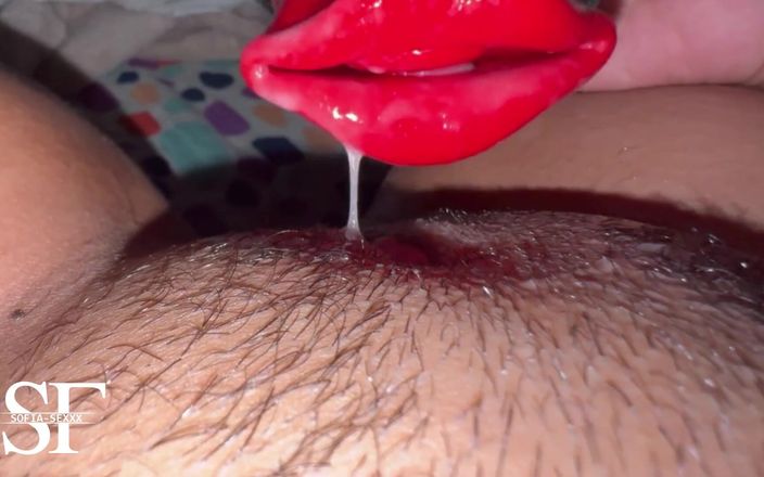 sofiasexxx: 我的阴户和我的成人玩具超级流白浆