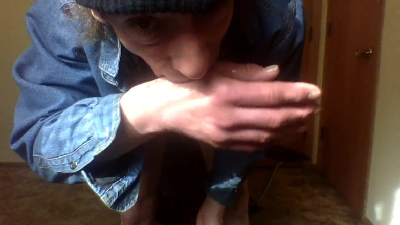 LilTaste: Edging Three Times and Then Spraying Globs of Cumshots