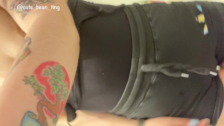 Alice Bean: Hotel Pee Compilation