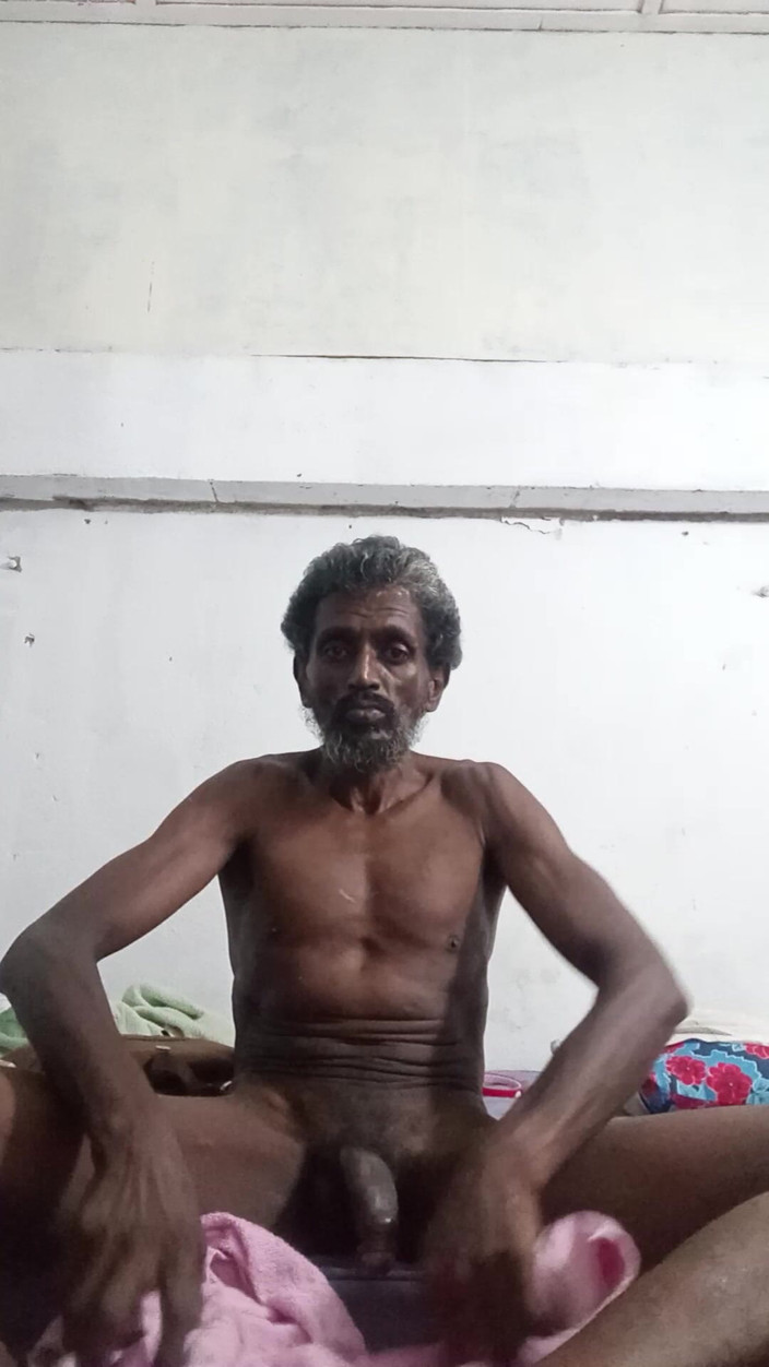 Firdausmgn: ソロ性行為