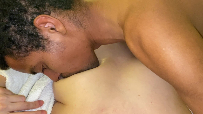 Mr Cute Cock: Bini cuckold benarkan saya gunakan bahagiannya 31