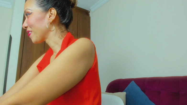 Latin webcam: Latina Sex Madure Masturbation Pussy in the Room