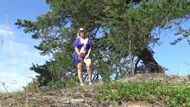 RedRoseRus: Nowy strój kąpielowy dla mamy – sesja zdjęciowa na łonie natury