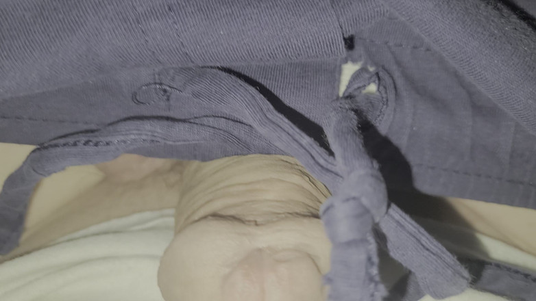 On Cloud 999: La teen sborra un grande carico # 2