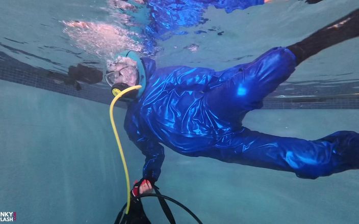 UKCuteGirl: Scuba Diving Lucy: dải dưới nước