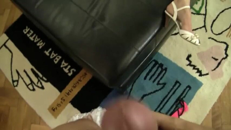 Dat Ass: Blonde bitch fucked in her ass by big cock