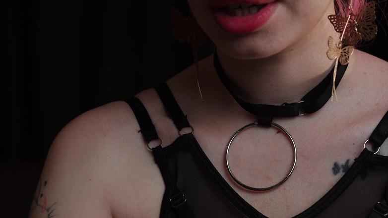 Eva Deva: 배다른 아들을 원하는 흡연 새엄마! 그녀는 그녀의 순결을 했다! 사육