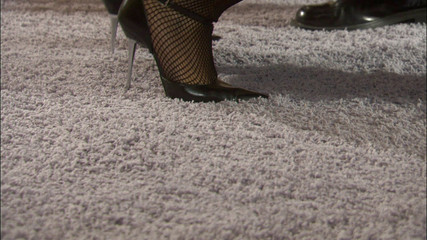 Miami Reality: Negra esposa com peitões cavalga pau enorme para facial