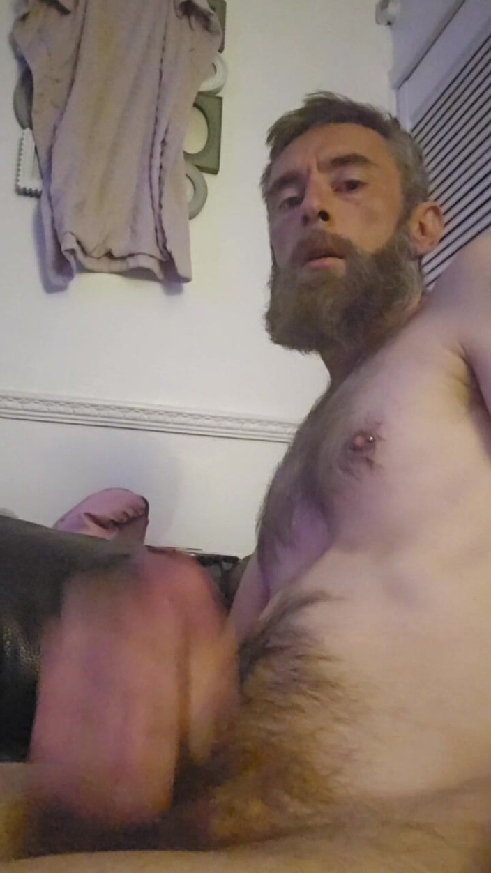 Smoking stoker: Grande pau masturbando