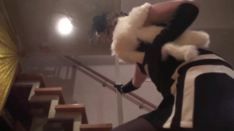 Femdom Austria: Dressed to press