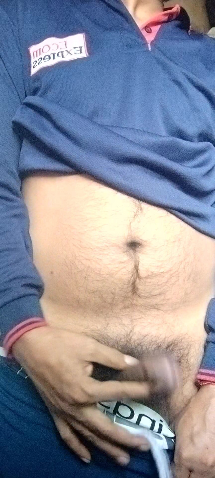 FighterKaran: Vi a mi cuñada y me di la vuelta