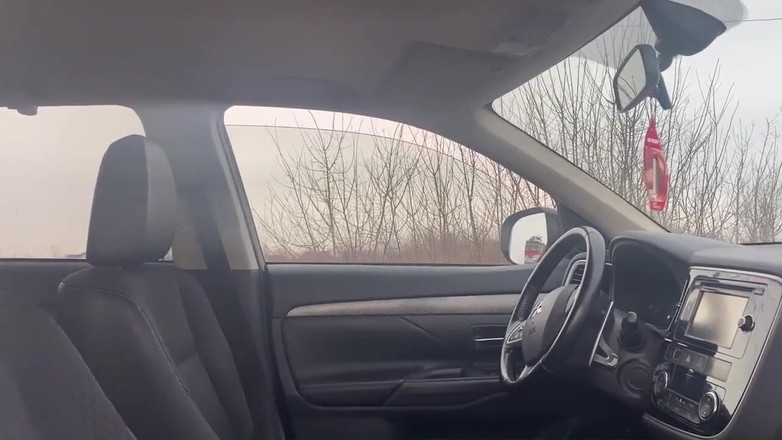 MilfyCalla: 強烈な快楽の夜に身を任せる準備はできていますか、私の親愛なる恋人よ。