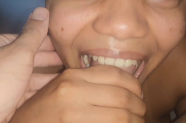 Pietro Montoya: Min mänskliga toalett dricker piss med massor av kärlek