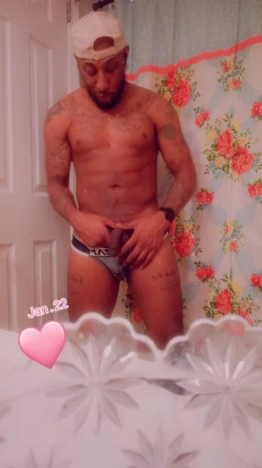 Phenom31: Evde tek başına eğleniyor