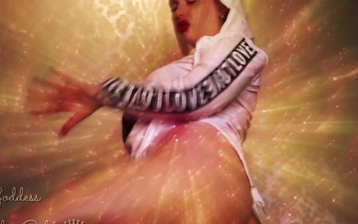 Goddess Misha Goldy: Credo che dovresti solo scopare finire la tua vita patetica!...