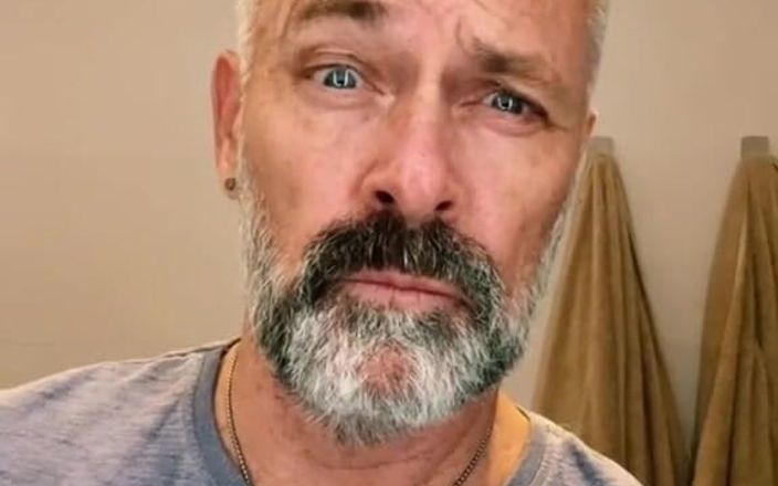 Daddybearvlc: Toate tunse și gata pentru a fi un adult!!! A trecut...