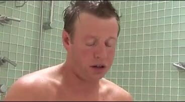 CBD Media: Cheating blonde wife called a plumber to fix her shower...